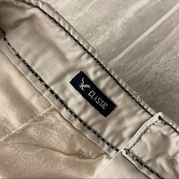 American Eagle Classic Fit Shorts - Picture 4 of 5